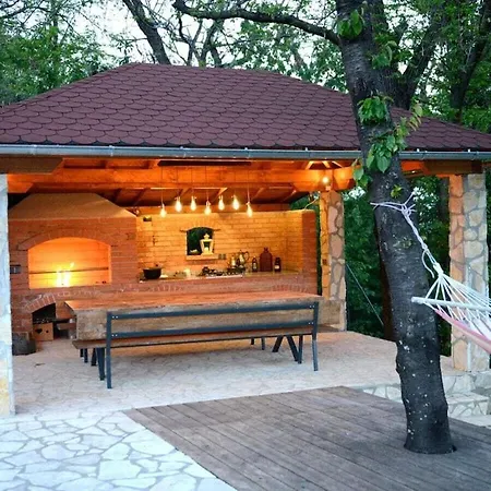 Domizil A&n Comfortable Villa Poljane